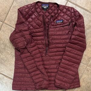 Patagonia Women's Maroon Puffer Jacket